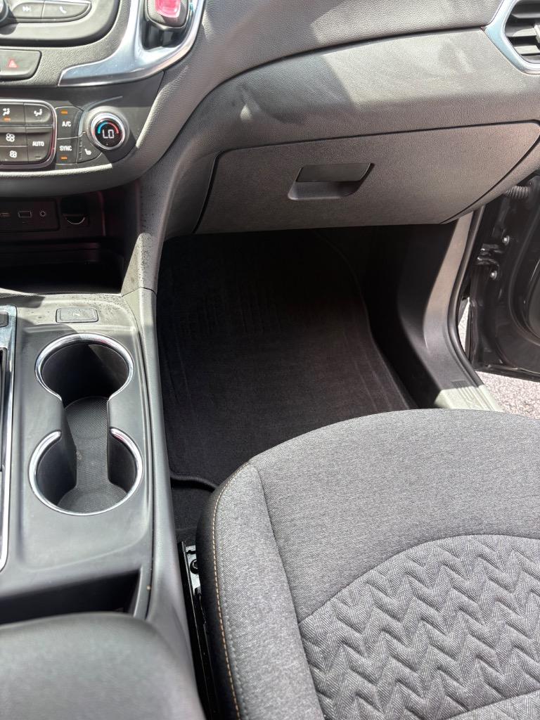 2023 Chevrolet Equinox LT - Photo 12